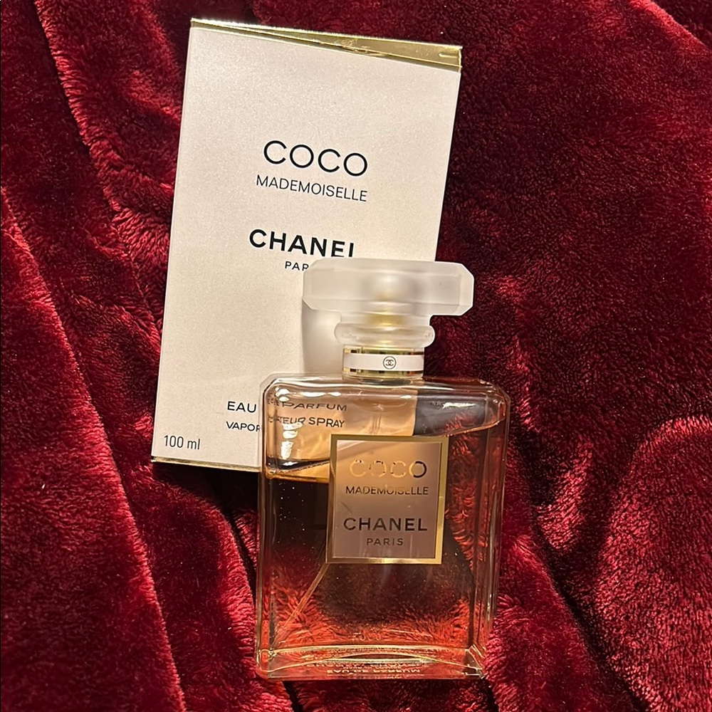 CHANEL Coco